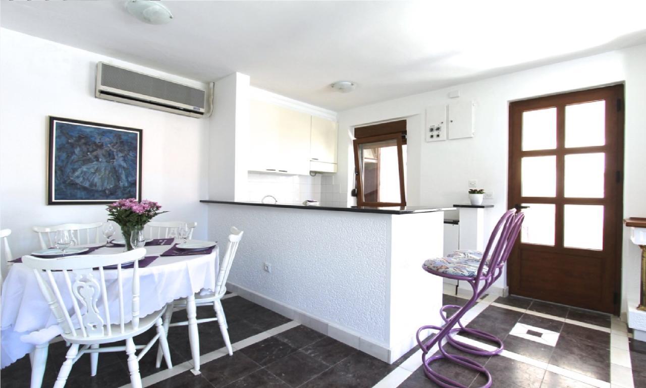Villa Antic With Private Pool In Budva Exteriör bild