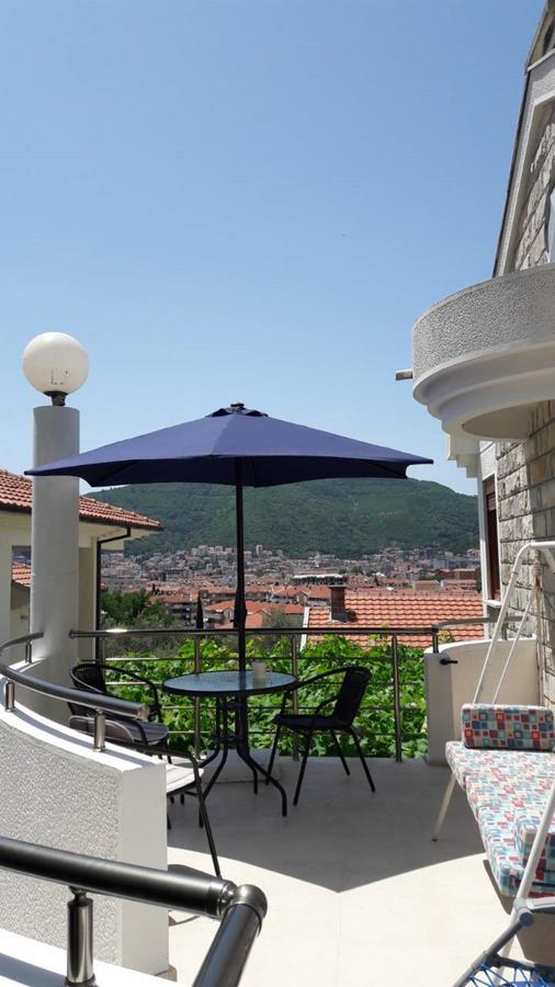 Villa Antic With Private Pool In Budva Exteriör bild